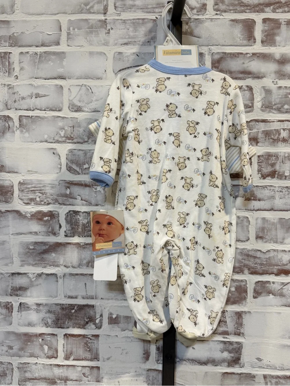 Vitamins Baby Blue and Cream Bear 3-Piece Bodysuit Set